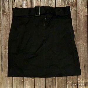 Loft outlet Black skirt with buckle